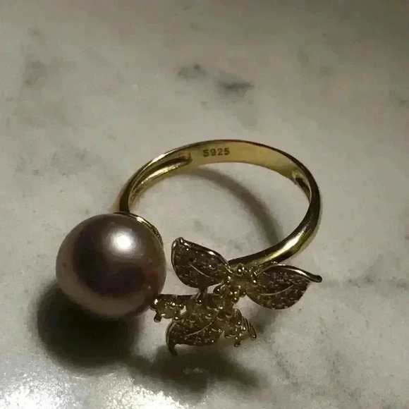 10mm Custom Made Genuine Pearl Clover Ring - Picture 12 of 15